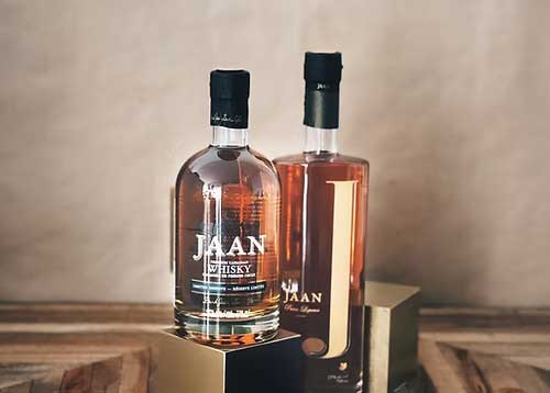Jaan Premium Canadian Whisky