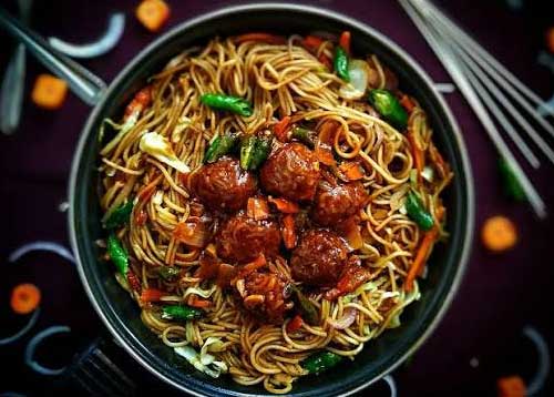 Manchurian Veg. Chow Mein Noodles